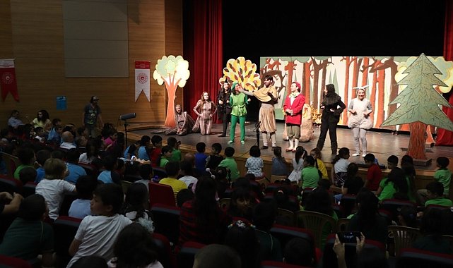 Çocuklara çevre tiyatrosu