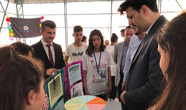 Çukurcalı öğrencilerden bilim fuarı