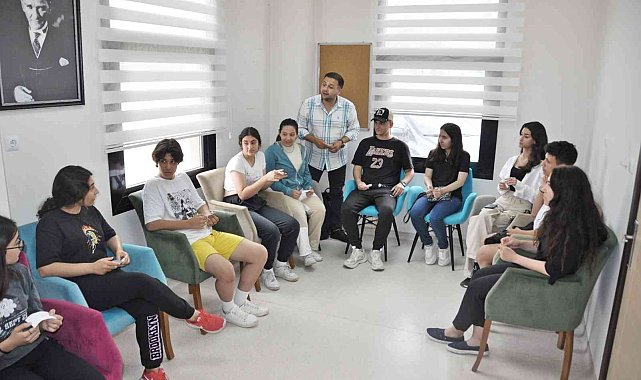 Çukurova Belediyesi sınav kaygılarını dağıtıyor