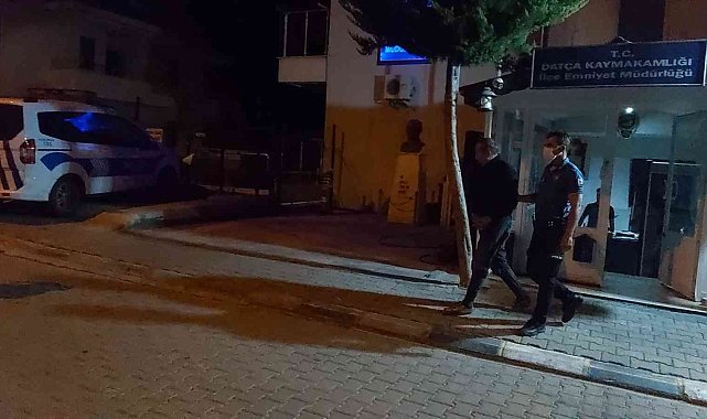 Datça'da göçmen kaçakçısı 2 kişi tutuklandı