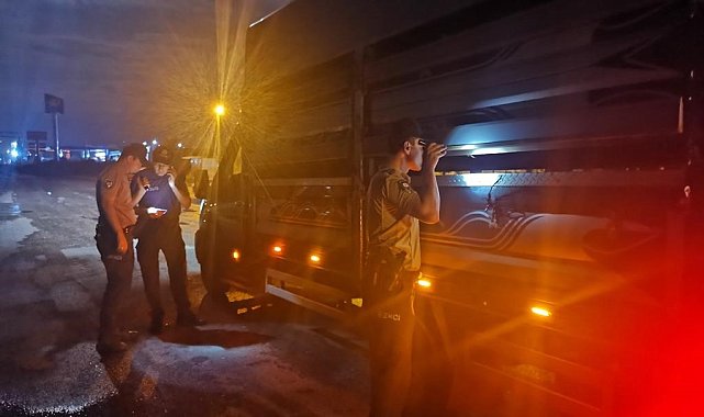 Denizli'de 35 düzensiz göçmen ve 5 organizatör yakalandı