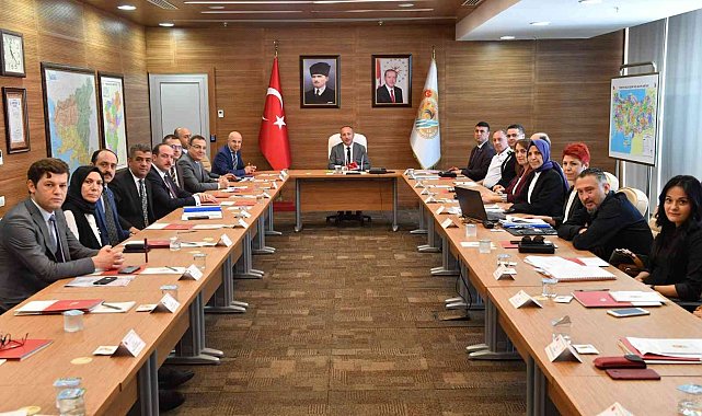 Denizli'de kadına yönelik şiddet masaya yatırıldı