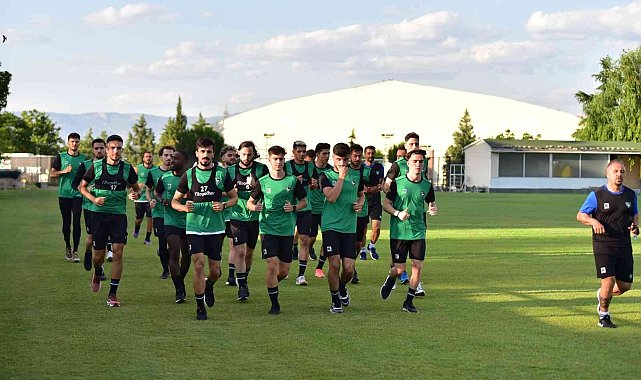 Denizlispor top başı yaptı