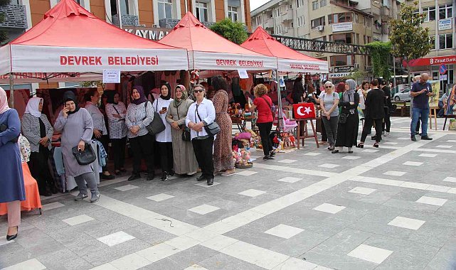 Devrek'te "Hayat Boyu Öğrenme Haftası" coşku ile kutlandı