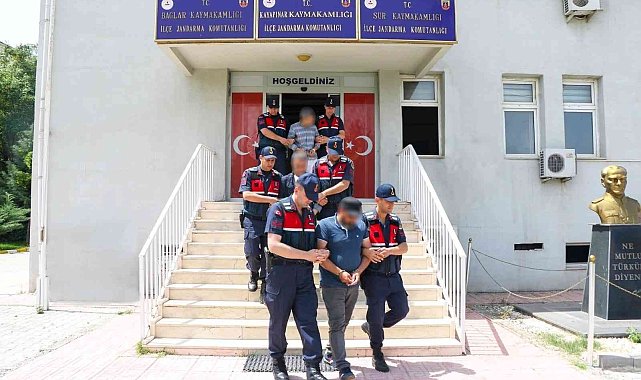 Diyarbakır'da 19 düzensiz göçmen yakalandı