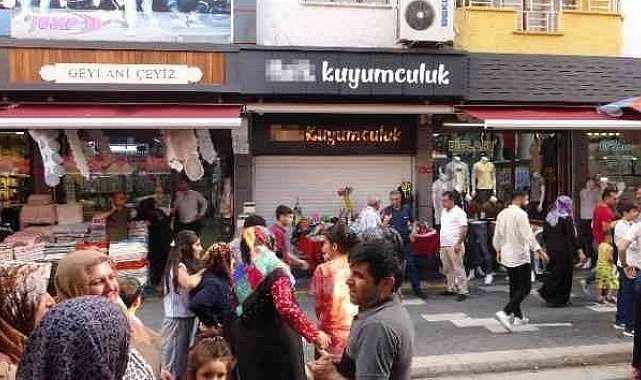 Diyarbakır'da müşterilerini dolandıran 2 kuyumcu tutuklandı