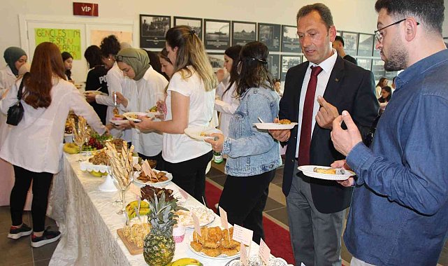 Diyetisyenler günü Avrasya Üniversitesinde kutlandı