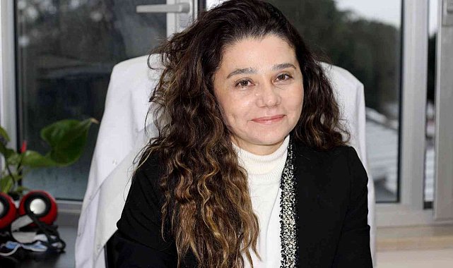 Doç. Dr. Evren Fidan: &quot;Yoğun iş temposu ve muayene olma korkusu kanserde teşhis ve tedaviyi geciktiriyor&quot;