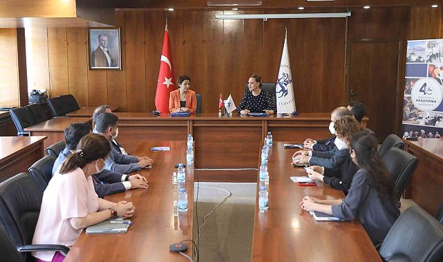 Dokuz Eylül Üniversitesi ve Kiraz Belediyesi can dostlara sahip çıkıyor