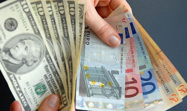 Dolar ve Euro&#039;da dalgalanma yaşanıyor