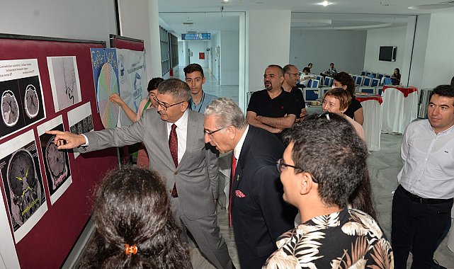 Duayen Beyin Cerrahı, PAÜ'nün konuğu oldu