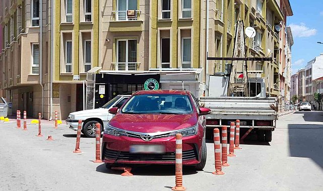 Dubaları hiçe sayarak araçlarını park ettiler