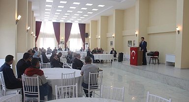 Dumlupınar'da konferans