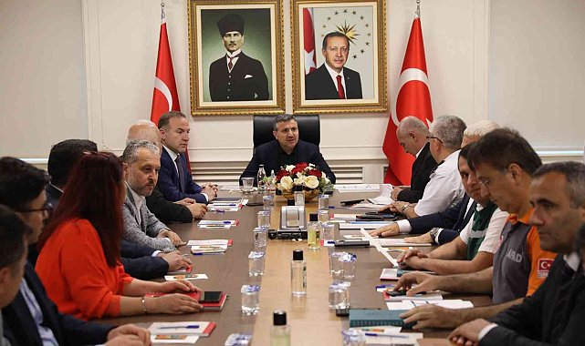 Düzce&#039;de etkili olması beklenen yağış için alınan tedbirler görüşüldü