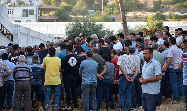 Edebiyat öğretmeni beyin tümörüne yenik düştü