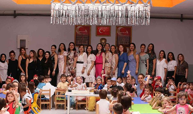 Efelerli miniklerin 100'üncü gün kutlaması