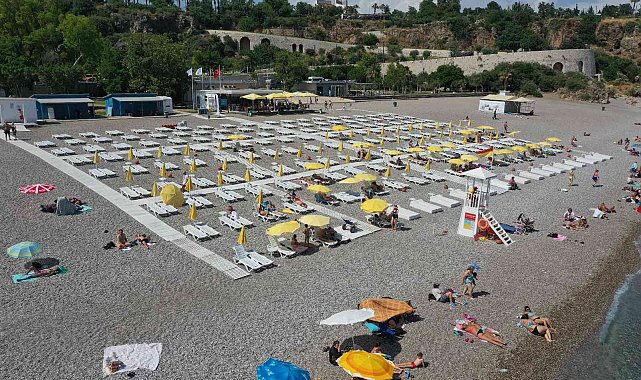 EKDAĞ Konyaaltı Plajı hizmete açıldı