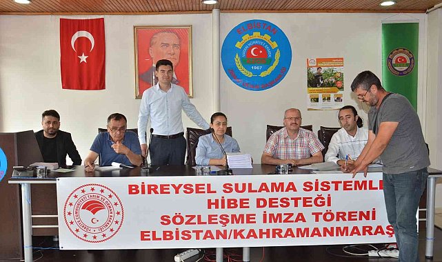 Elbistan'da 4,6 milyon liralık hibenin sözleşmeleri imzalandı