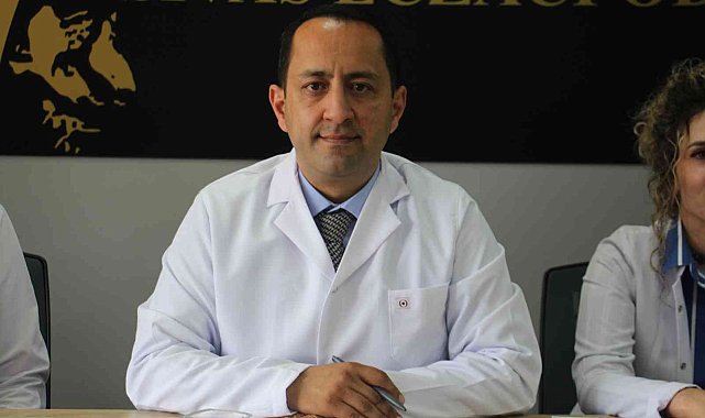 Eren &quot;Her 2 eczaneden birisi kapanma tehlikesinde&quot;