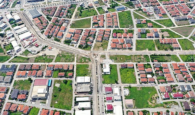 Erenler&#039;in duble yol ağı genişliyor