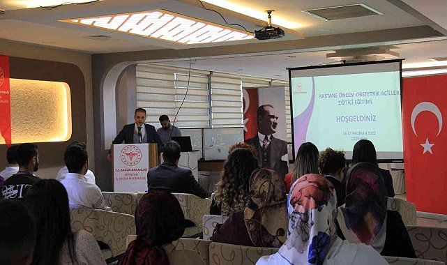 Erzincan&#039;da, Hastane Öncesi Obstetrik Aciller Eğitici Eğitimi verildi