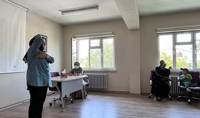 Erzincan'da kanser erken tanı eğitimi