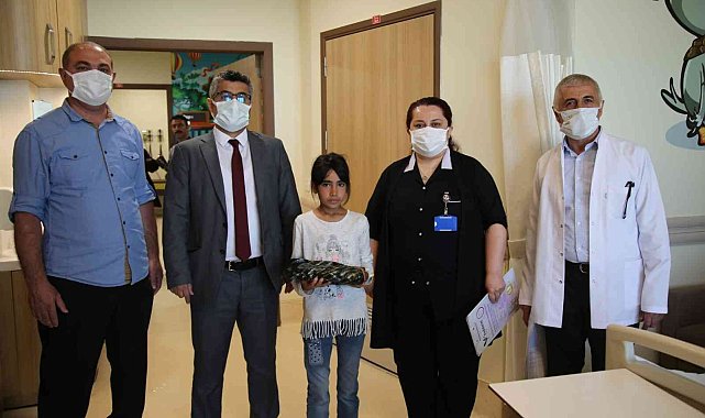 Erzurum Şehir Hastanesi&#039;nde karne sevinci