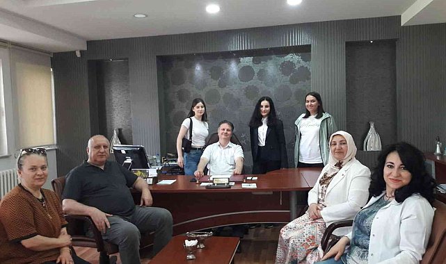 Eskişehir Salih Zeki Anadolu Lisesi, &#039;8. Uluslararası Hukuk Sempozyumu&#039;nda