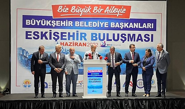Eskişehir'de düzenlenen 'CHP'li Başkanlar Toplantısı' sona erdi
