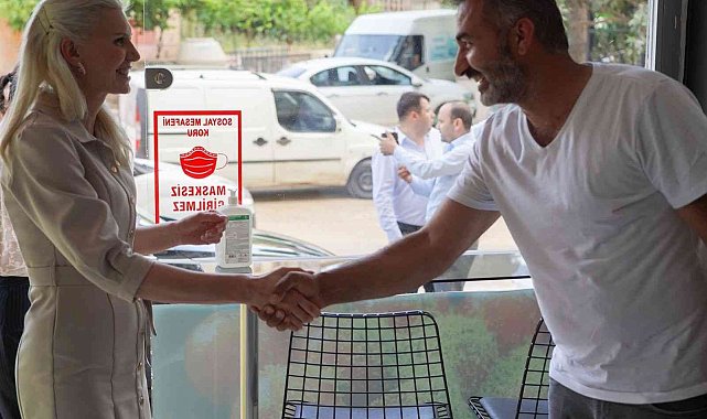 Esnafı ziyaret ederek müjdeli haberi verdi