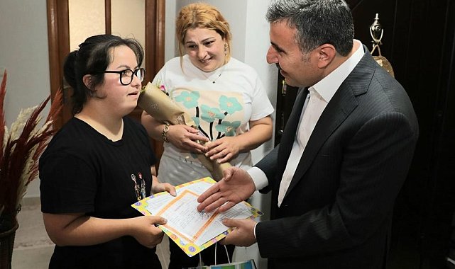 Evde eğitim gören öğrencilerin karnesi Validen