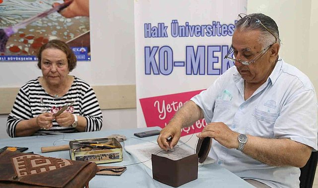 Evlilikte olduğu gibi eğitimde de hiç ayrılmadılar