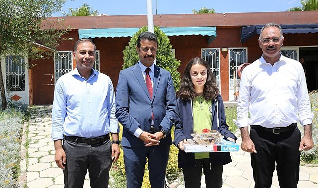 Eyyübiye başarılı öğrencileri ödüllendirdi