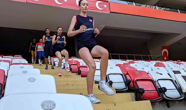 Filenin genç akrepleri stadyumda çalıştı