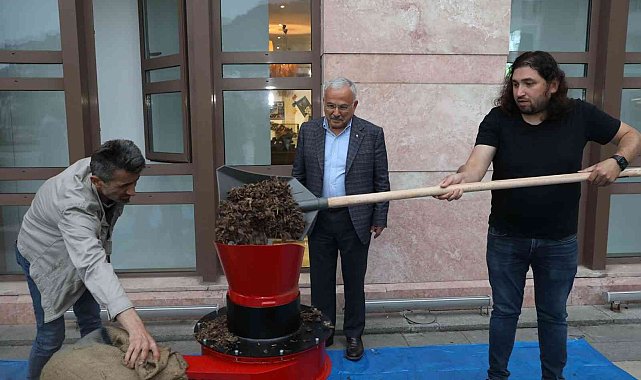 Fındık zurufundan yem üretildi