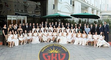 Gaziantep Kolej Vakfı'ndan mezunlarına muhteşem balo