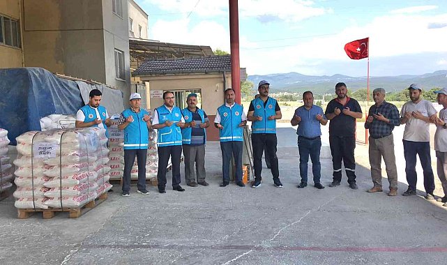 Gediz'den Afganistan'a 6 ton un yardımı