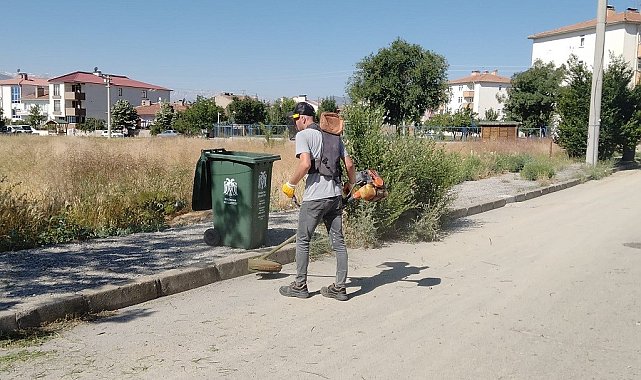 Genel temizlik çalışmaları devam ediyor