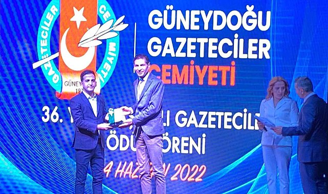 GGC'den Öz Sağlık İş Sendikası Diyarbakır Şube Başkanı Aküzüm'e teşekkür plaketi