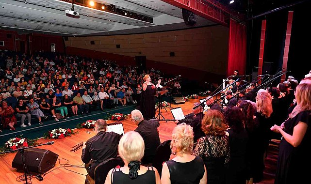 Gönülden Sesler Korosu ikinci konserini verdi