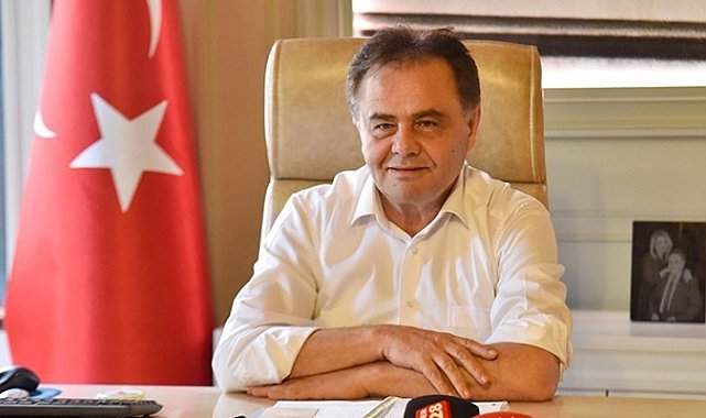 Görevden alınan CHP'li Bilecik Belediye Başkanı Semih Şahin partisinden ihraç oldu