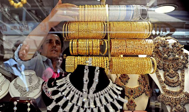 Gram altın 1000 lirayı aştı
