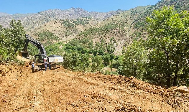 Hakkari'nin Romtik Mezrası yeni yoluna kavuşuyor