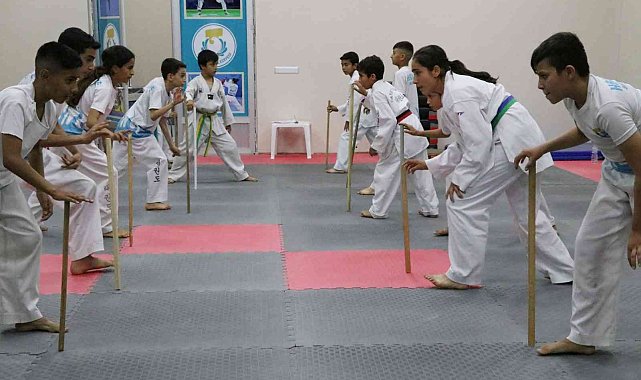 Haliliye'de gençlerin adresi yaz spor okulları oluyor