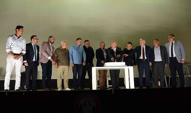 Hayalhane 15 yaşında