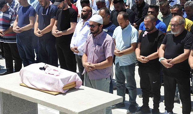 Hayatını kaybeden 8 aylık bebeğe en acı veda
