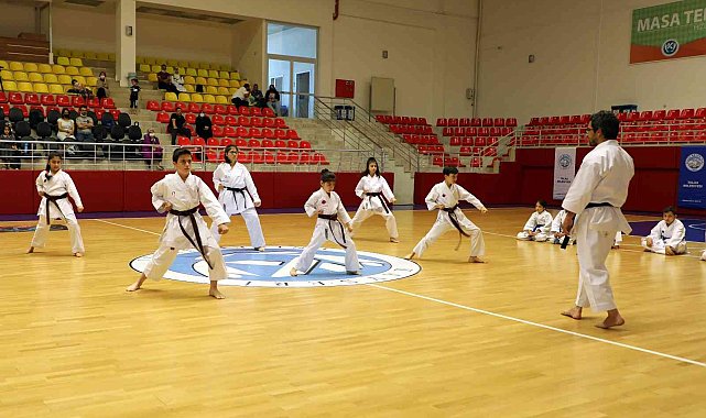 Haydi çocuklar Talas'ta spora