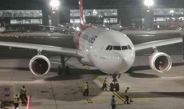 Helikpoter kazasında hayatını kaybeden 4 Türk'ün cenazeleri Türkiye'ye getirildi