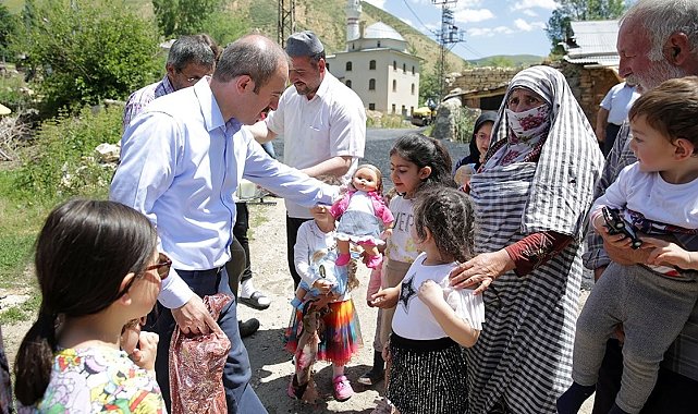 Heybetepe&#039;de köy içi yollar tarihinde ilk kez asfaltla kaplandı