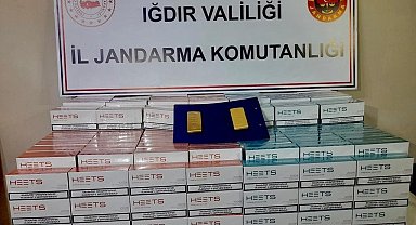 Iğdır'da yapılan operasyonda kaçak 4 bin elektronik sigara kartuşu, 2 adet külçe altın ele geçirildi